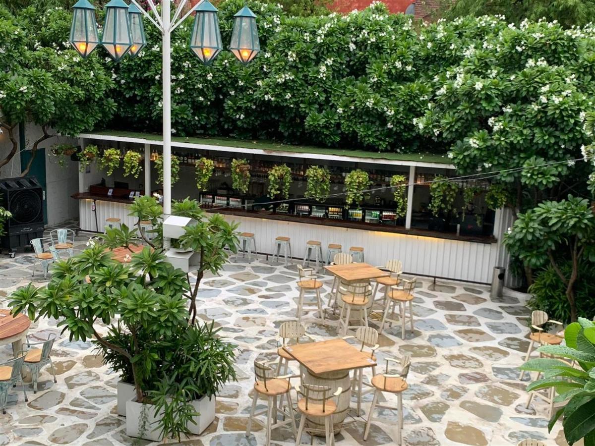 Hotel Devraj Niwas à Jaipur Extérieur photo